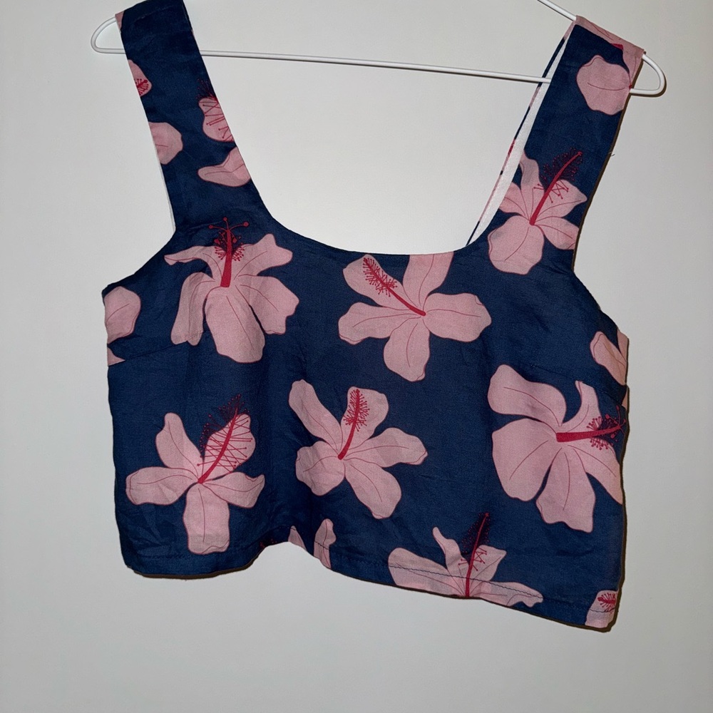 Yireh Naia Top in Koki’o Blossom